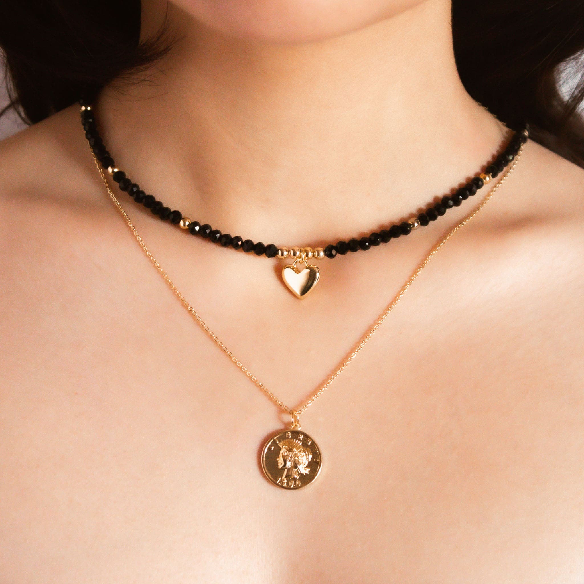 Set de Collares 'Medalla de Amor' Baño en Oro